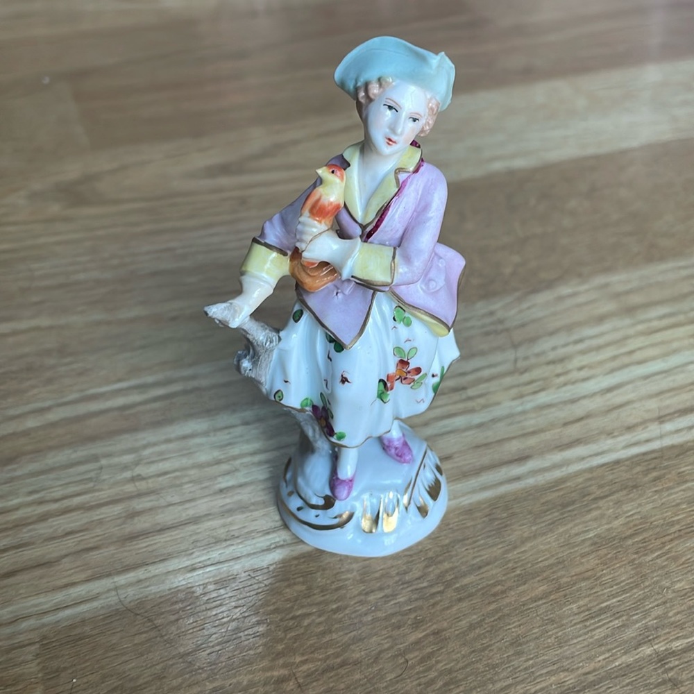 "LADY OF THE BIRD" FIGURE SAXIAN PORCELAIN SITZENDORF CLASSIC DECO STATUE
